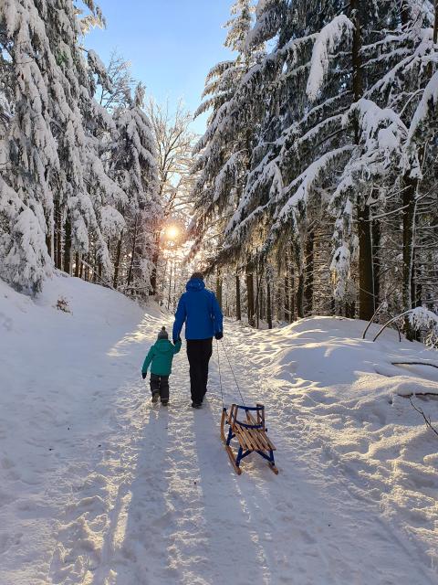Preis in der Kategorie "Menschen im Schnee"